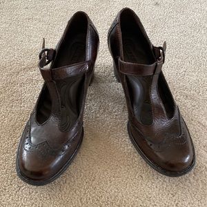 Born Brown Mary Janes (good for wide feet)